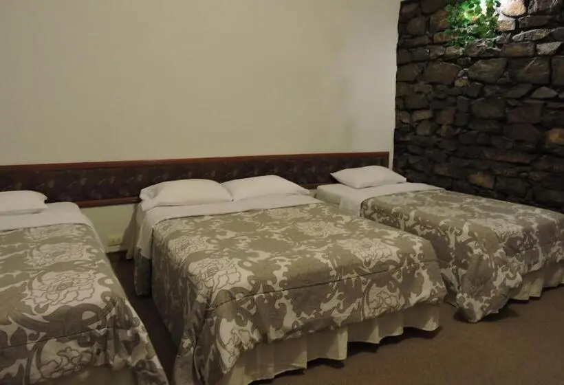 اتاق خانوادگی, La Villa Mollendo