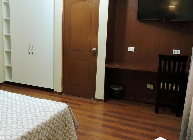 Полулюкс, La Villa Mollendo