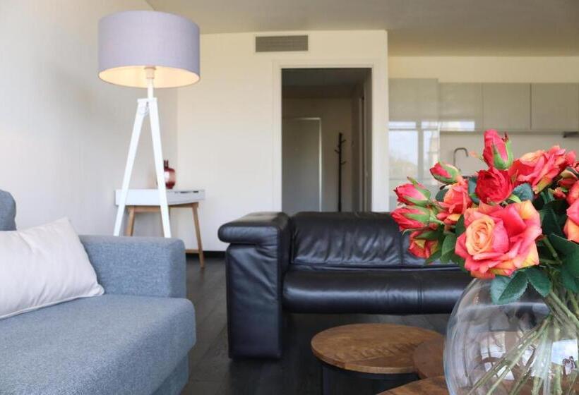 آپارتمان 1 خوابه با چشم‌انداز دریا, Panorama Apartment