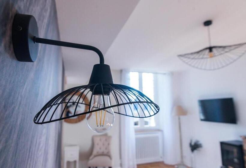 패밀리 룸 가든 전망, Le Bas Chitray