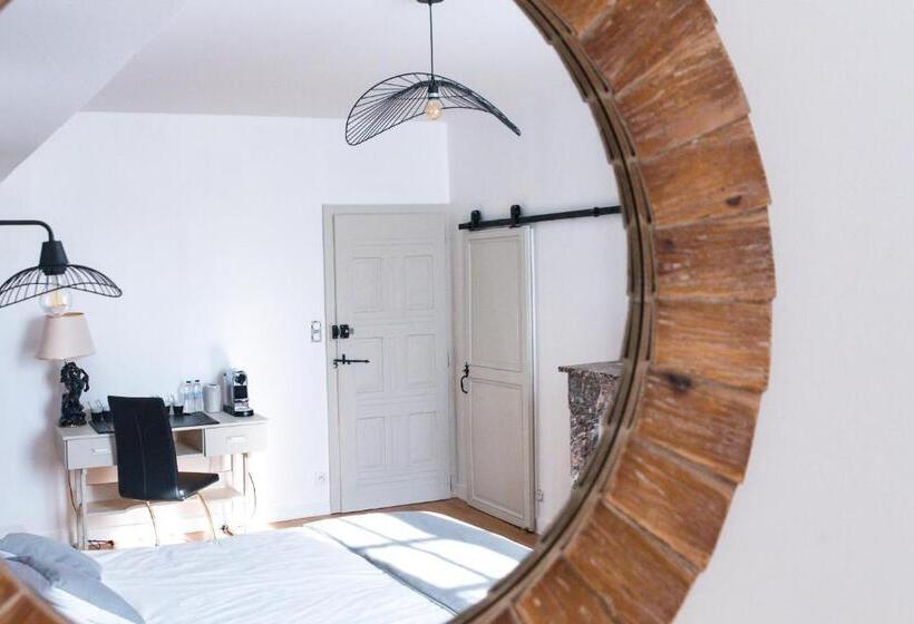 패밀리 룸 가든 전망, Le Bas Chitray