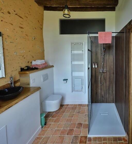 스탠다드 룸 가든 전망, Le Bas Chitray