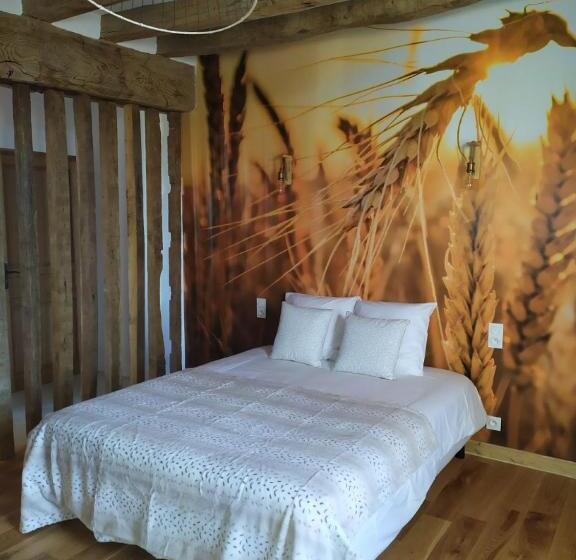 디럭스 트리플 룸, Le Bas Chitray