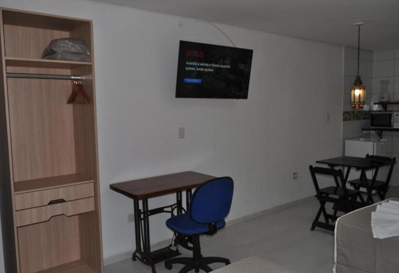 اتاق لوکس, Chalet Monet  Granja Vianna