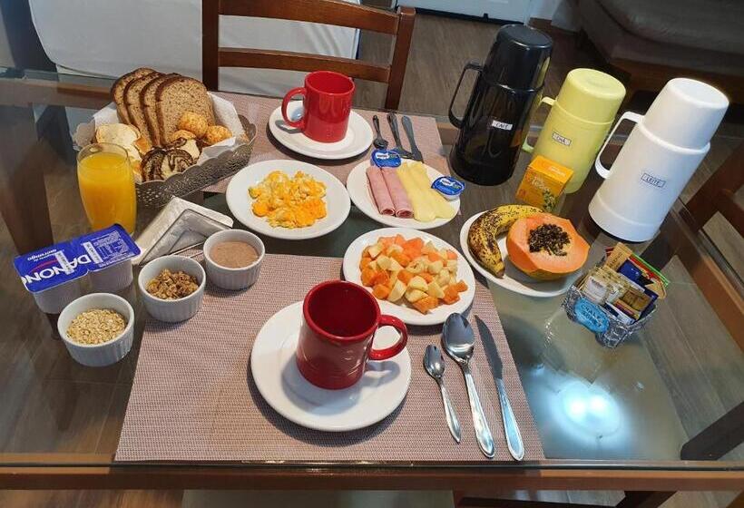 استودیوی لوکس, Chalet Monet  Granja Vianna