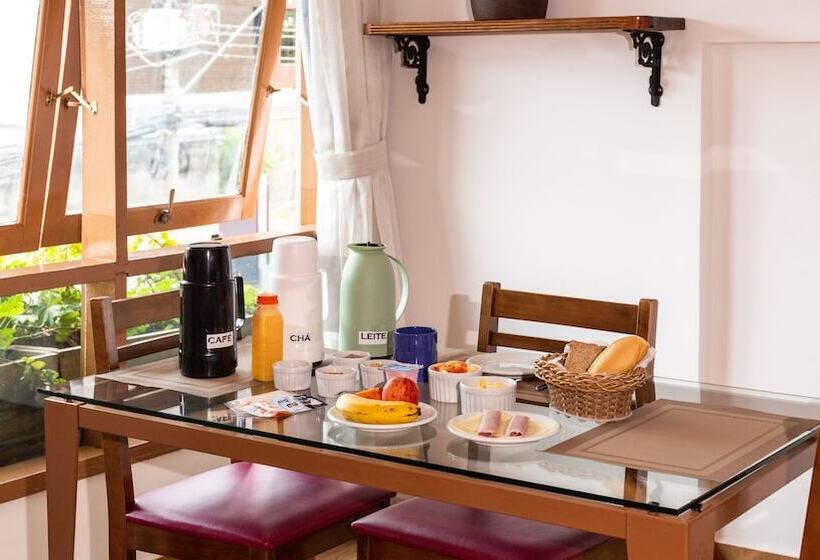 استودیوی استاندارد, Chalet Monet  Granja Vianna