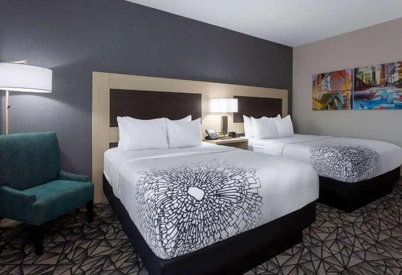 スタンダードルーム, La Quinta Inn & Suites By Wyndham Shorewood