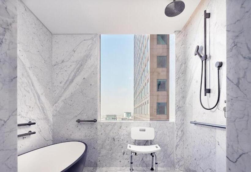 キングサイズベッド、シティビューデラックスルーム, The Ritzcarlton, Mexico City