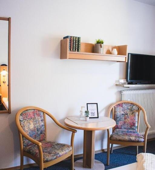 Номер Стандарт, Gästehaus Germania