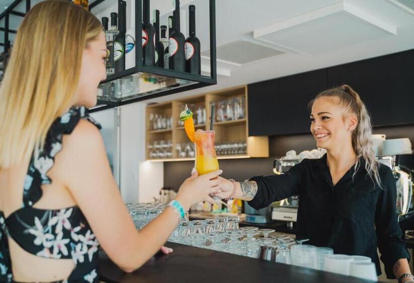 스탠다드 룸, Rákóczi Hotel, Tábor és Rendezvényközpont