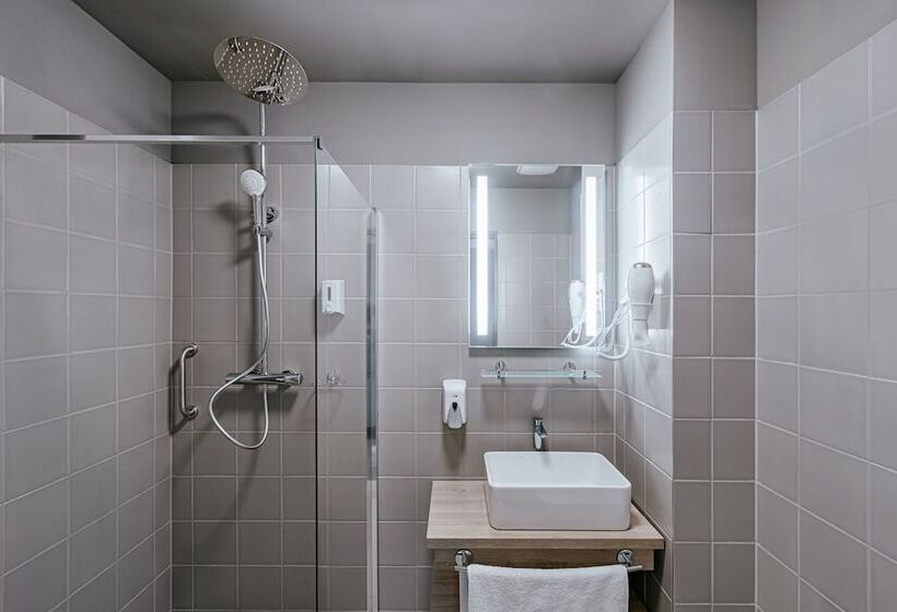 수피리어 룸, Rákóczi Hotel, Tábor és Rendezvényközpont