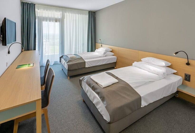 수피리어 룸, Rákóczi Hotel, Tábor és Rendezvényközpont