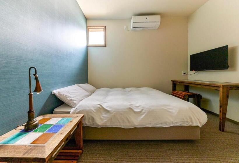 Номер Стандарт, Tuka Miika