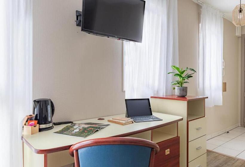 Апартаменты 1 Спальня, Appart City Classic Limoges