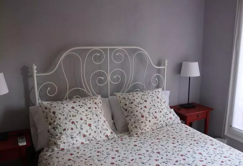اتاق استاندارد, Hi Valencia Canovas