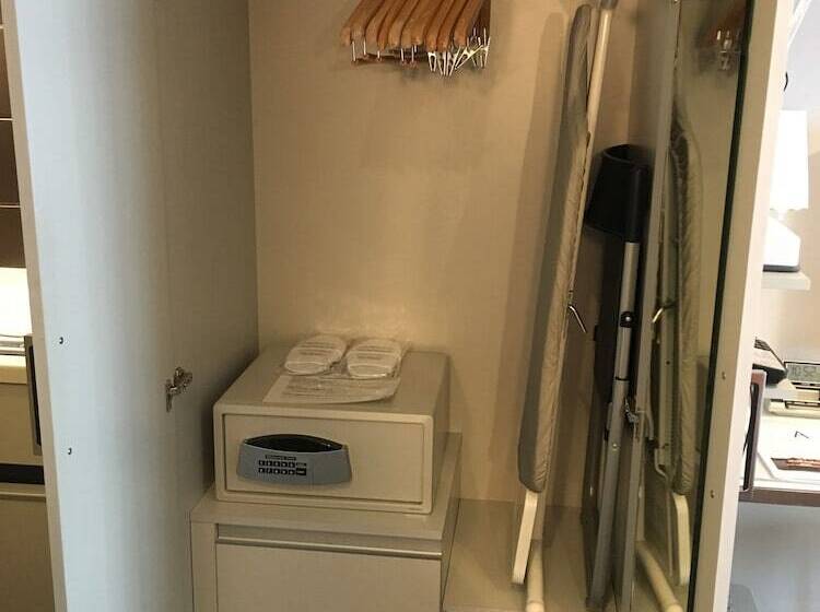 Студия Стандарт, Citadines Shinjuku Tokyo