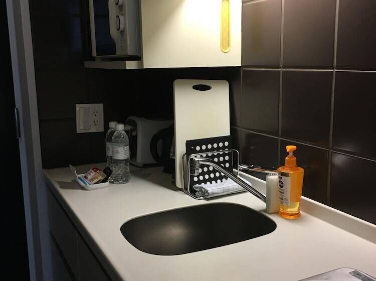 Студия Стандарт, Citadines Shinjuku Tokyo