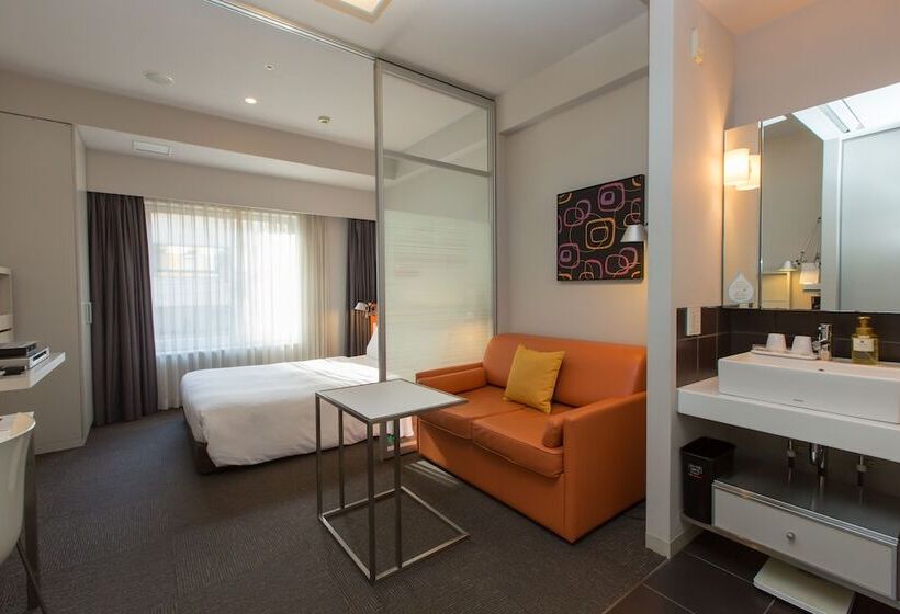 Студия Стандарт, Citadines Shinjuku Tokyo