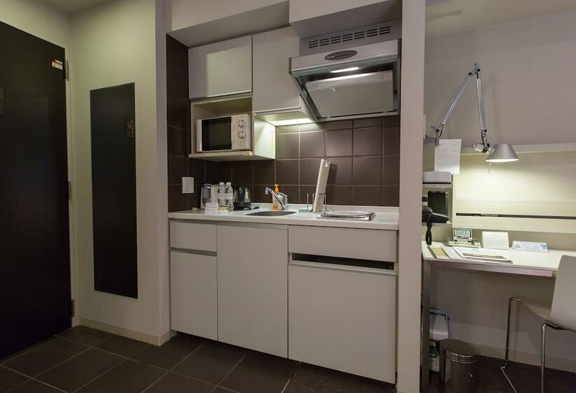 Студия Стандарт, Citadines Shinjuku Tokyo