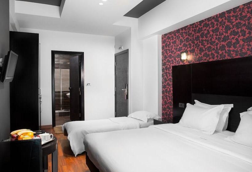 スタンダードトリプルルーム, Areos