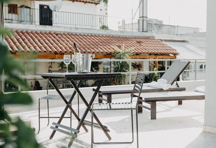 デラックスルーム, Areos