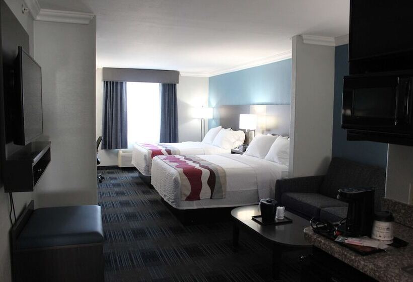 سوییت, Best Western Medical Center North Inn & Suites Near Six Flags