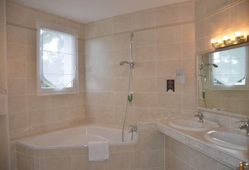 جناح جونيور مزوَّد بشرفة, Et Spa Les Cleunes Oleron