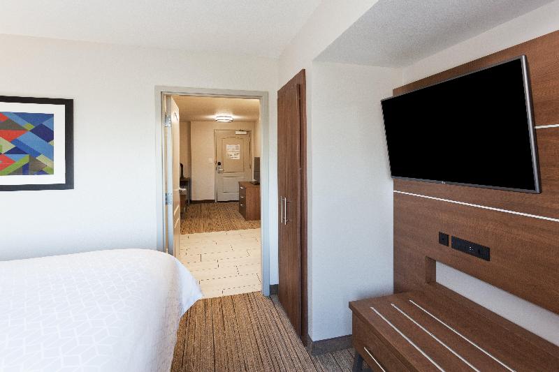 장애인을 위한 킹사이즈 침대 스탠다드 룸, Holiday Inn Express Rome East, An Ihg