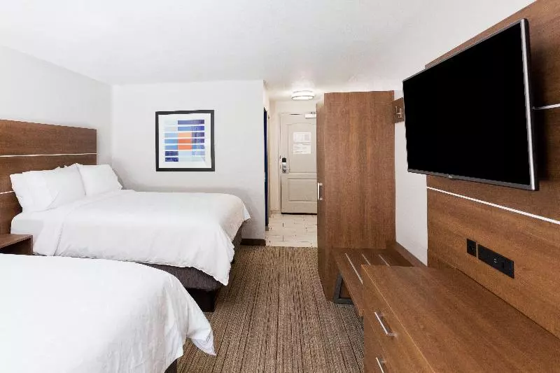 身障者適用スタンダードルーム, Holiday Inn Express Rome East, An Ihg