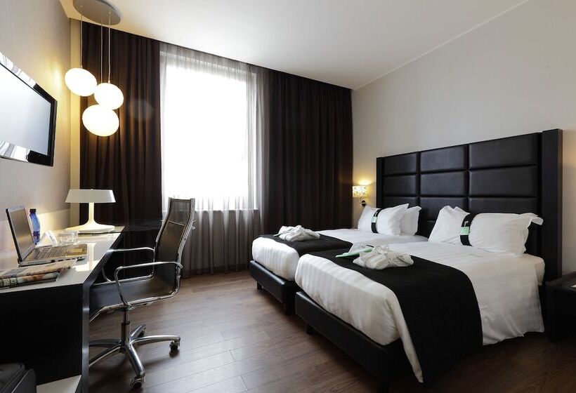 スタンダードルーム, Holiday Inn Genoa City, An Ihg