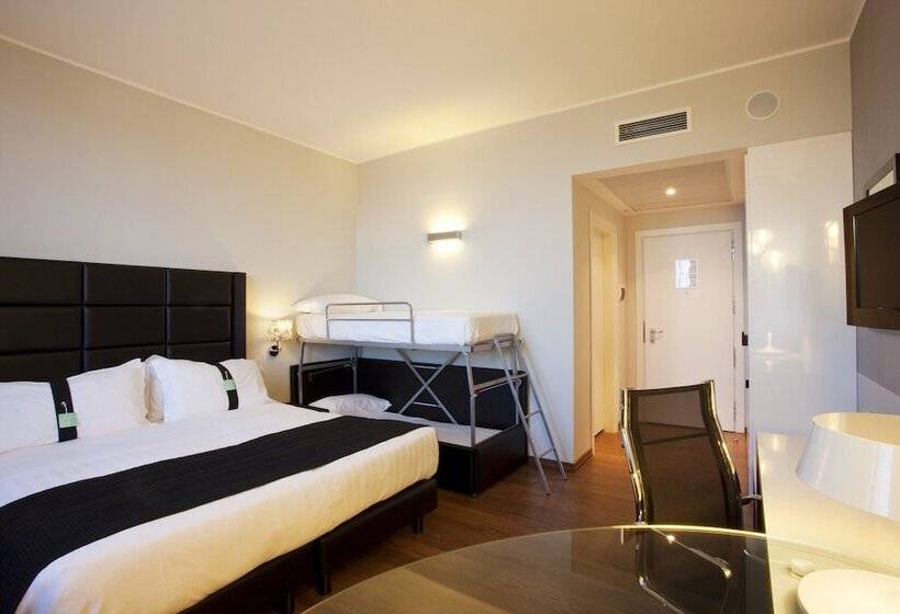 スタンダードルーム, Holiday Inn Genoa City, An Ihg