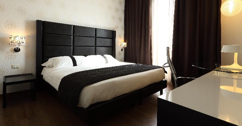 スタンダードルーム, Holiday Inn Genoa City, An Ihg