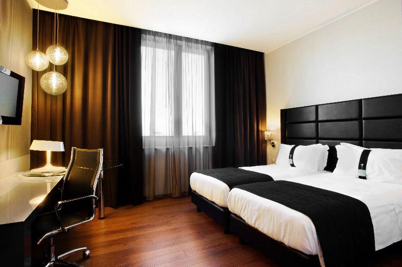 スタンダードルーム, Holiday Inn Genoa City, An Ihg