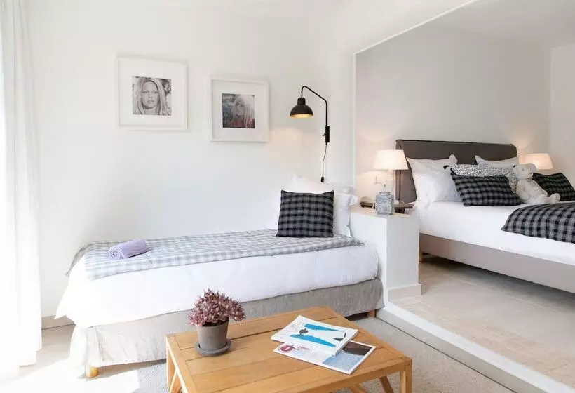 Standard Kolmen Hengen Huone, Hôtel Font Mourier