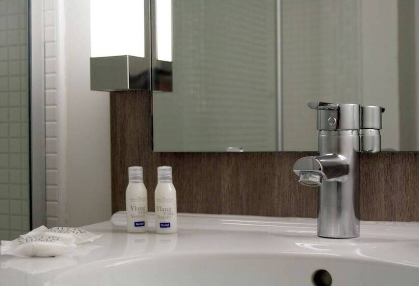 غرفة قياسية, Kyriad Prestige Compiegne