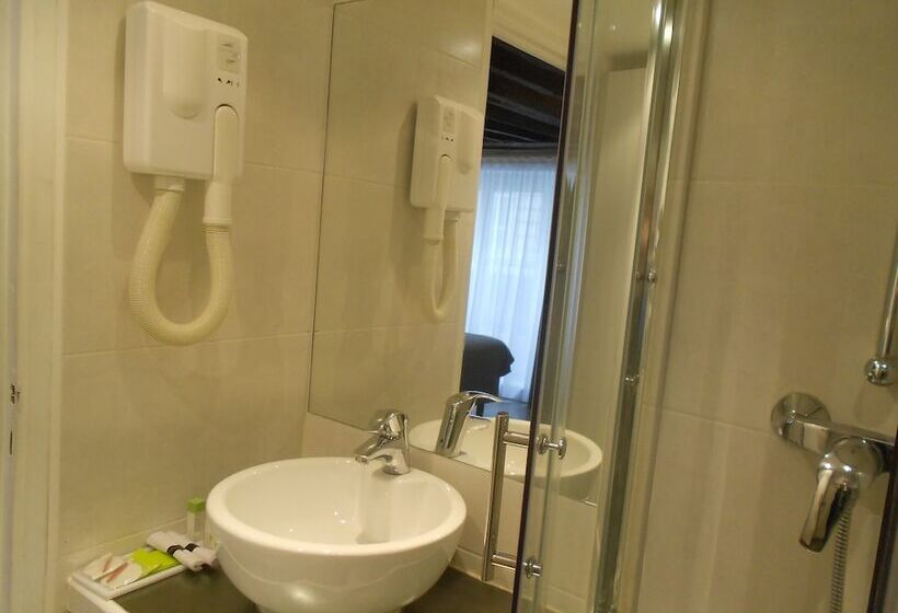 スタンダードルーム, Le Compostelle