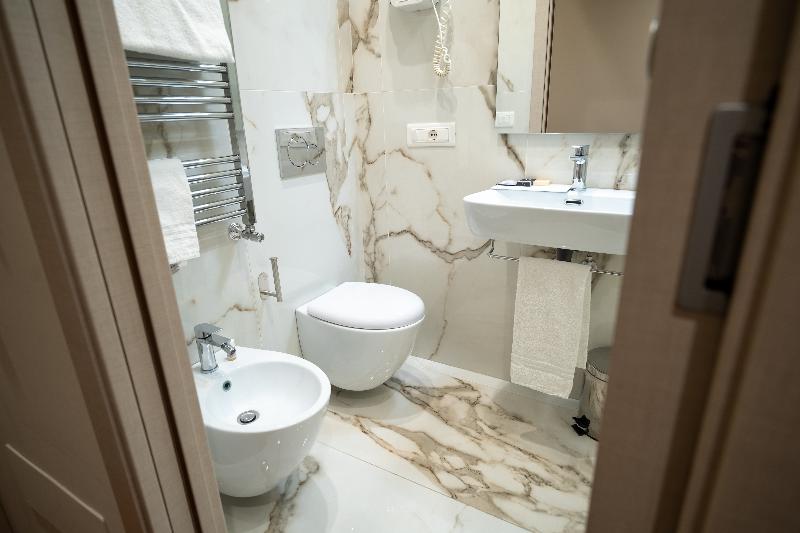 اتاق استاندارد یک نفره, Plaza Hotel Catania