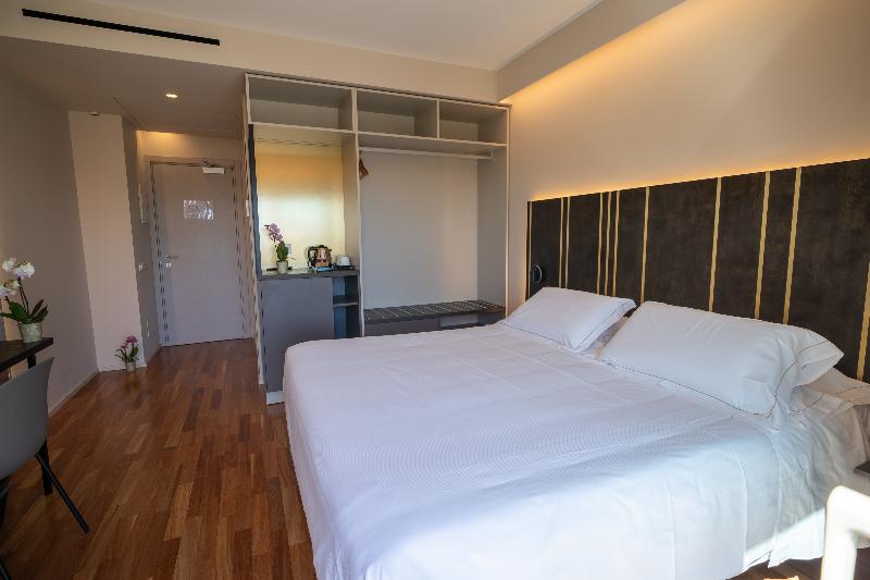 اتاق استاندارد با چشم‌انداز دریا, Plaza Hotel Catania