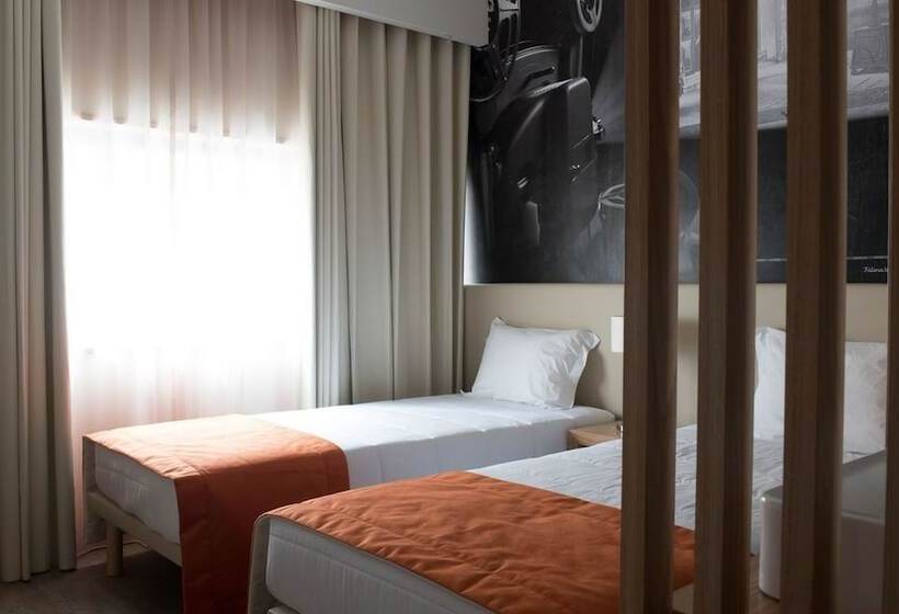 اتاق استاندارد, Porto Coliseum