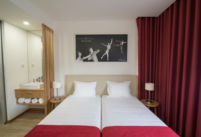 اتاق لوکس, Porto Coliseum