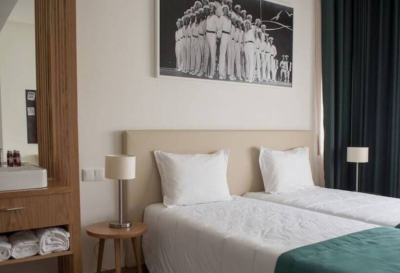 اتاق لوکس, Porto Coliseum