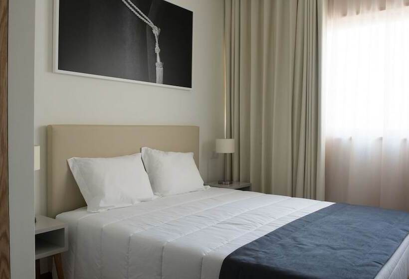 سوییت سوپریور, Porto Coliseum