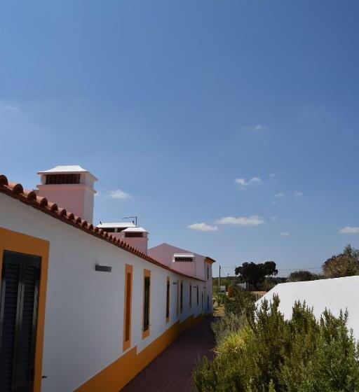 خانه 2 خوابه, Quinta Dos Bastos