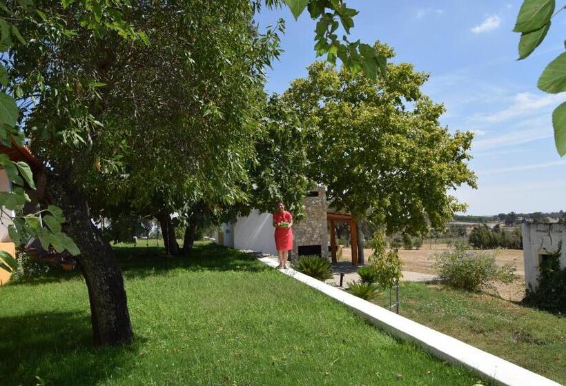 خانه 2 خوابه, Quinta Dos Bastos