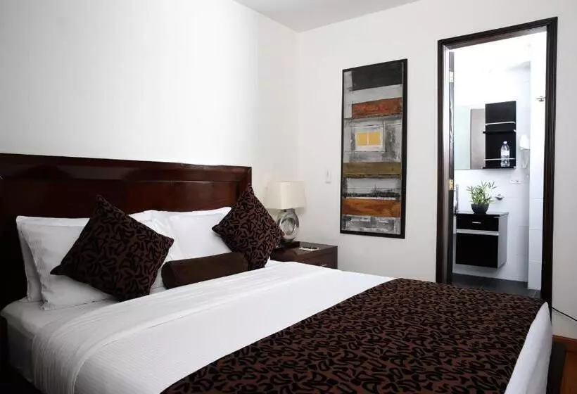 اتاق استاندارد, Suites 108