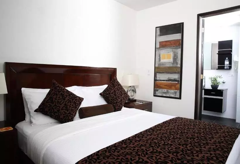 اتاق استاندارد, Suites 108