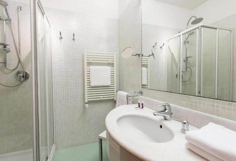 غرفة قياسية فردية, Villa Giulietta