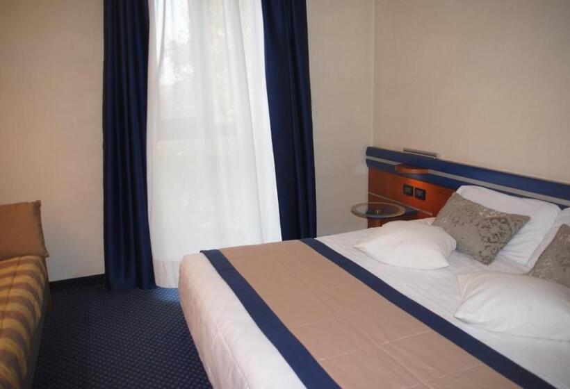 غرفة قياسية ثلاثية, Villa Giulietta