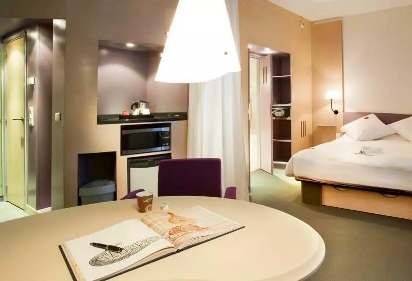 اتاق سوپریور با چشم‌انداز شهر, Novotel Marrakech Hivernage