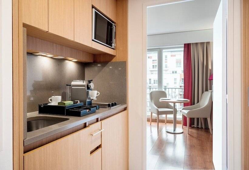 スタンダードスタジオ, Residhome Paris Evry